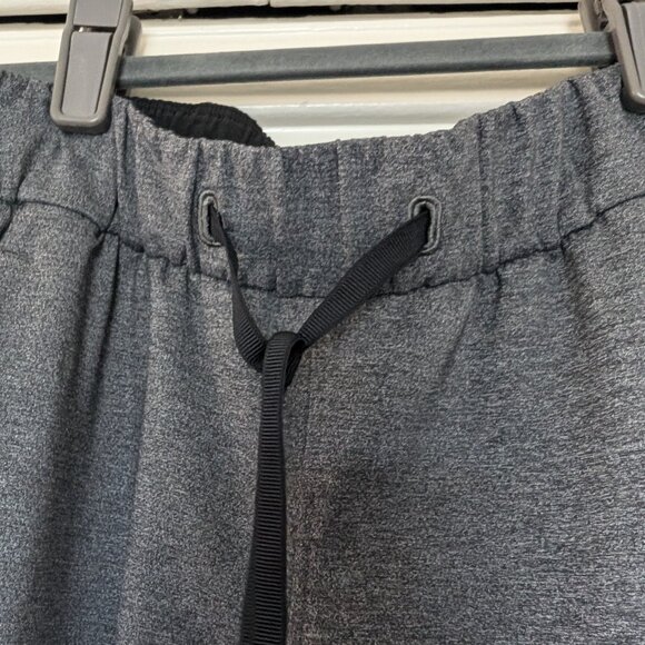 Lululemon grey pants, 2 - Picture 5 of 6